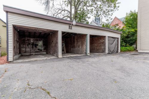 8 Cross St, Biddeford ME  04005-2762 exterior
