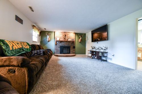 3592 Hampton Rd, Springfield OH  45502-9690 exterior