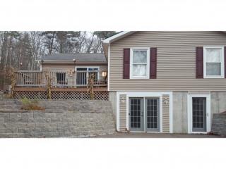 64 Oak Hill Rd, Tilton, NH 03276-4224