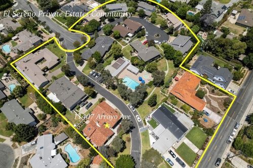 11407 Arroyo Ave, Santa Ana CA  92705-2403 exterior