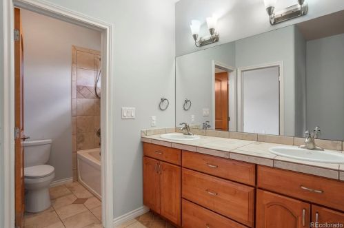 1895 Niagara Way, Denver CO  80224-2217 exterior