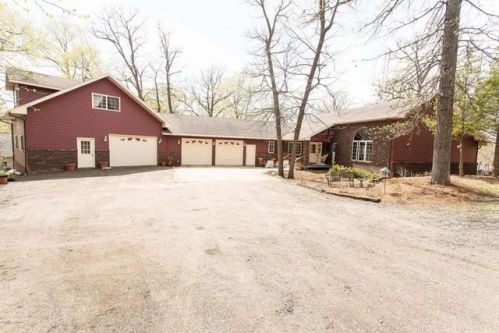 32117 260th Ave, Erhard, MN 56534-9472