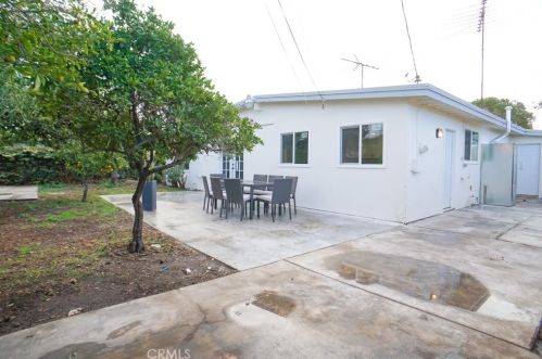 1513 Raymar St, Santa Ana CA  92703-4616 exterior