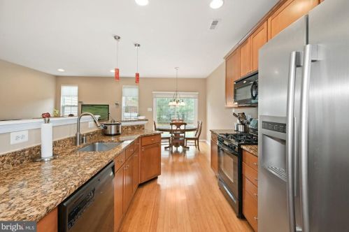 63 Spinnaker Dr, Mount Laurel NJ 08054-6107 exterior