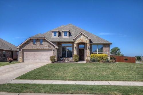6806 Volunteer Dr, Greenville, TX 75402-7735