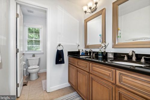 13105 Princeville Ct, Silver Spring MD 20904-3587 exterior