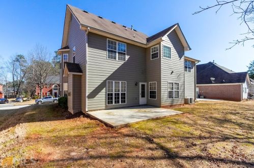 1210 Saxony Dr, Conyers GA  30013-6613 exterior