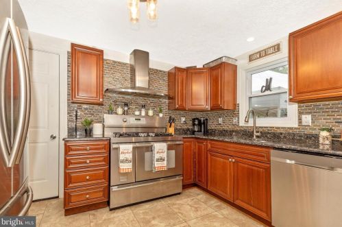 47 Pheasant Ridge Rd, Hanover PA  17331-9470 exterior