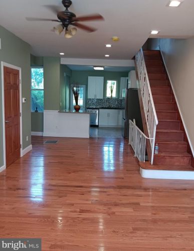 1209 49th St, Philadelphia, PA 19143-4437