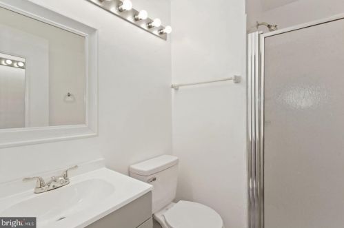 7350 Kerry Hill Ct, Columbia MD  21045-5034 exterior