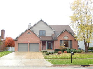 1334 Foxpointe Dr, Sycamore, IL 60178-3223