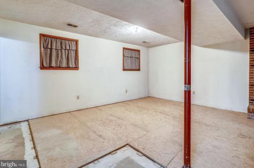 20 Hillman Ct, Aberdeen MD  21001-2407 exterior