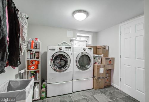 10009 Dallas Ave, Silver Spring MD 20901-2240 exterior