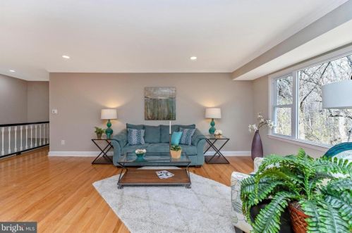 908 Devere Dr, Silver Spring MD 20903-1625 exterior