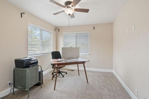 430 Stutsman Rd, Ukiah CA  95482-9553 exterior