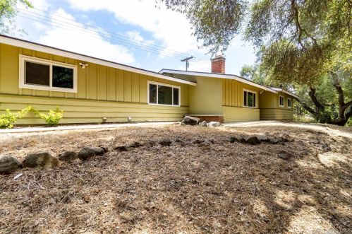 30077 Lilac Rd, Valley Center, CA 92082-3316