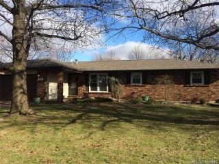 507 Montana St, Fort Russell, IL 62010-1628