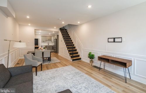 1137 18th St, Philadelphia, PA 19146-3051