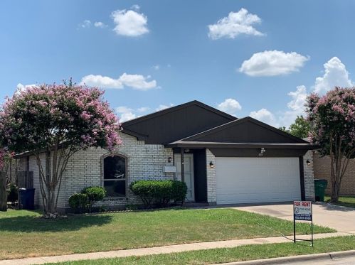 6116 Nelson Ter, Fort Worth TX  76148-2439 exterior