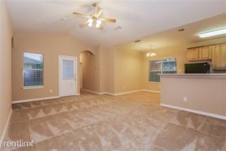 9309 Rhoni Ct, Fort Worth TX  76140-5168 exterior