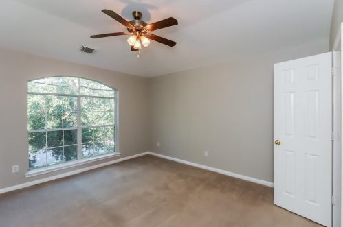 1201 Gibbons Ct, Richmond TX 77471-2485 exterior