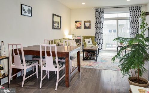 1315 20 St, Philadelphia PA 19146-4303 exterior