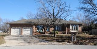 1344 Dry Brook Ct, Derby, KS 67037-2832