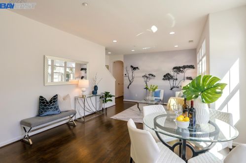 330 Belshaw Dr, Milpitas CA 95035-5472 exterior