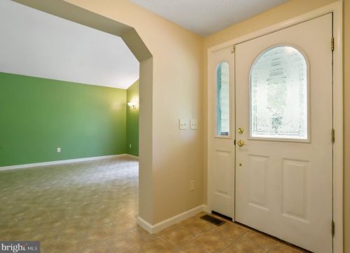 2674 Providence Church Rd, Hedgesville, WV 25427-5228
