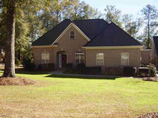403 Royal Crest Cir, Kathleen, GA 31047-2169