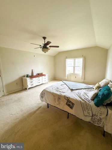 2245 52 St, Philadelphia PA 19131-2312 exterior