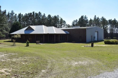1081 Edgar Jones Rd, Mauk, GA 31058