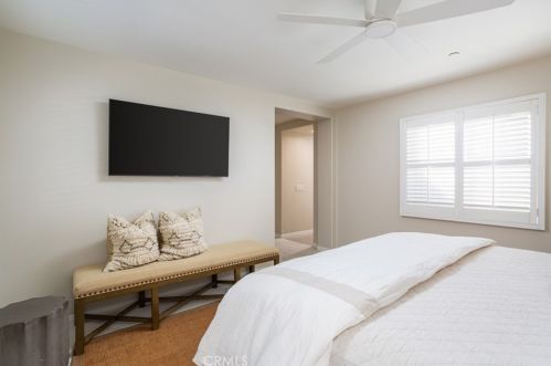 57 Arborside, Irvine CA  92603-0111 exterior