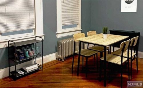 575 Stuyvesant Ave, Irvington, NJ 07111-2404