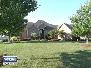 16153 Red Cloud Dr, Romeoville, IL 60441-4598