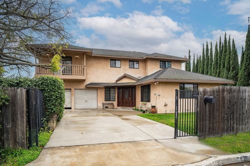 628 East St, Anaheim CA  92805-2131 exterior