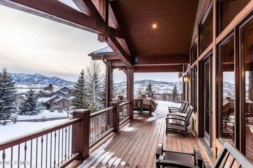 6050 Mtn Rnch Dr, Park City UT 84098-6177 exterior