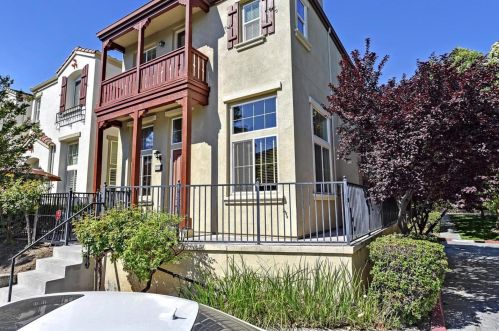 3157 Tuscolana Way, San Jose, CA 95125-6403