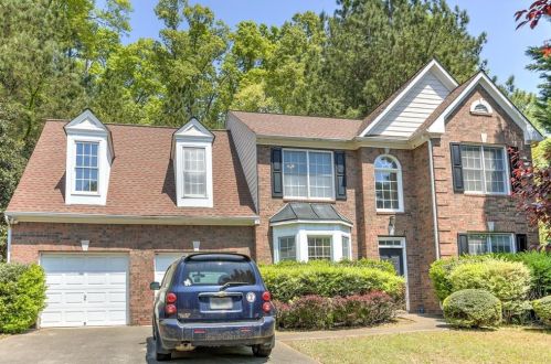 2017 Aldbury Ln, Holly Springs, GA 30189-6689