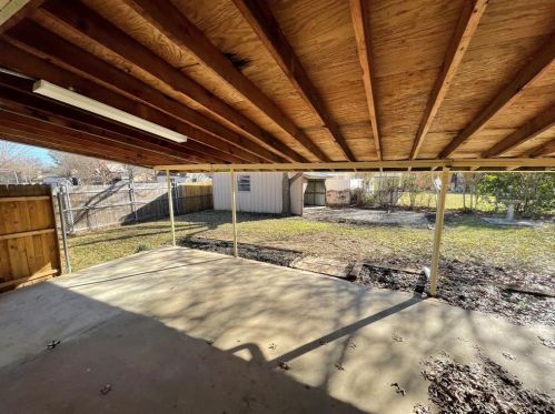 1207 Johnson St, Fort Worth TX  76126-3614 exterior