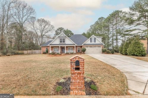206 Sansbury Trl, Warner Robins GA  31088-3142 exterior