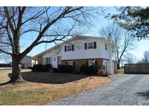 1163 Pecan St, Conover, NC 28613-8562