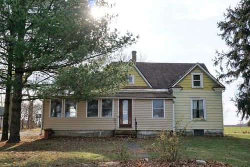 303 Church St, Sadorus, IL 61872-9703