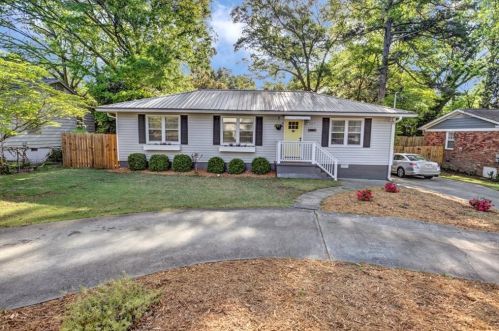 157 Kirkpatrick Dr, Marietta, GA 30064-3150