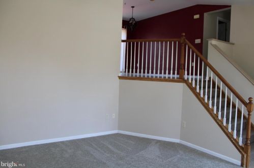 136 Wyneberry Dr, Ephrata PA  17522-2688 exterior