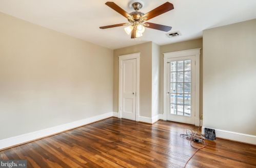 8401 Cedar St, Silver Spring MD 20910-4324 exterior