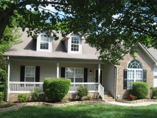 547 Heartland Ln, Murfreesboro, TN 37127-7119