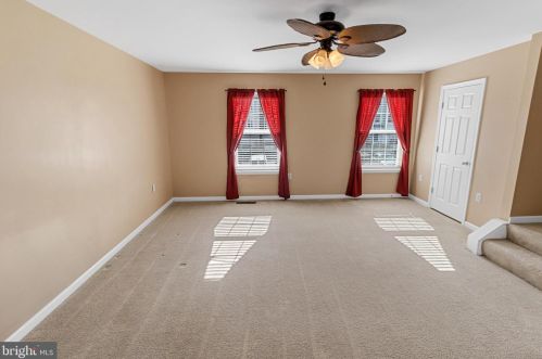 22 Appalachian Ct, Falling Waters WV  25419-1169 exterior
