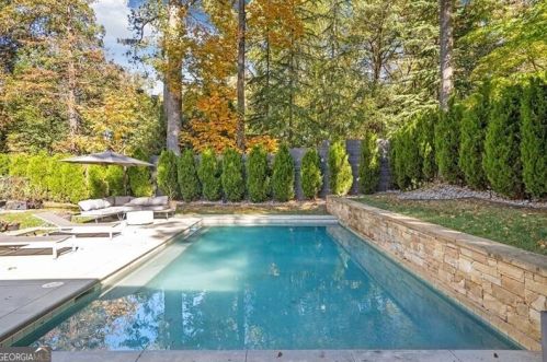 1104 Citadel Dr, Atlanta GA  30324-3816 exterior