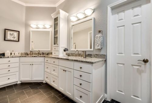 1504 Caldwell Cir, Carrollton TX 75010-6433 exterior